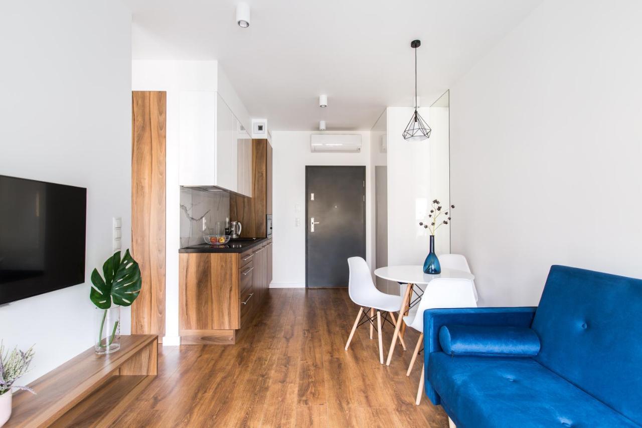 Homewell Apartments Dominikanska Poznań Esterno foto