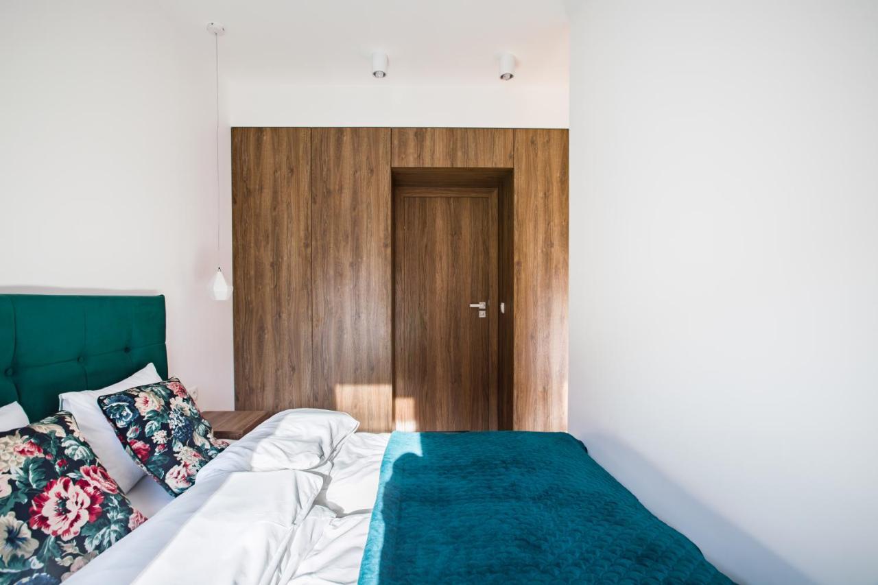 Homewell Apartments Dominikanska Poznań Esterno foto