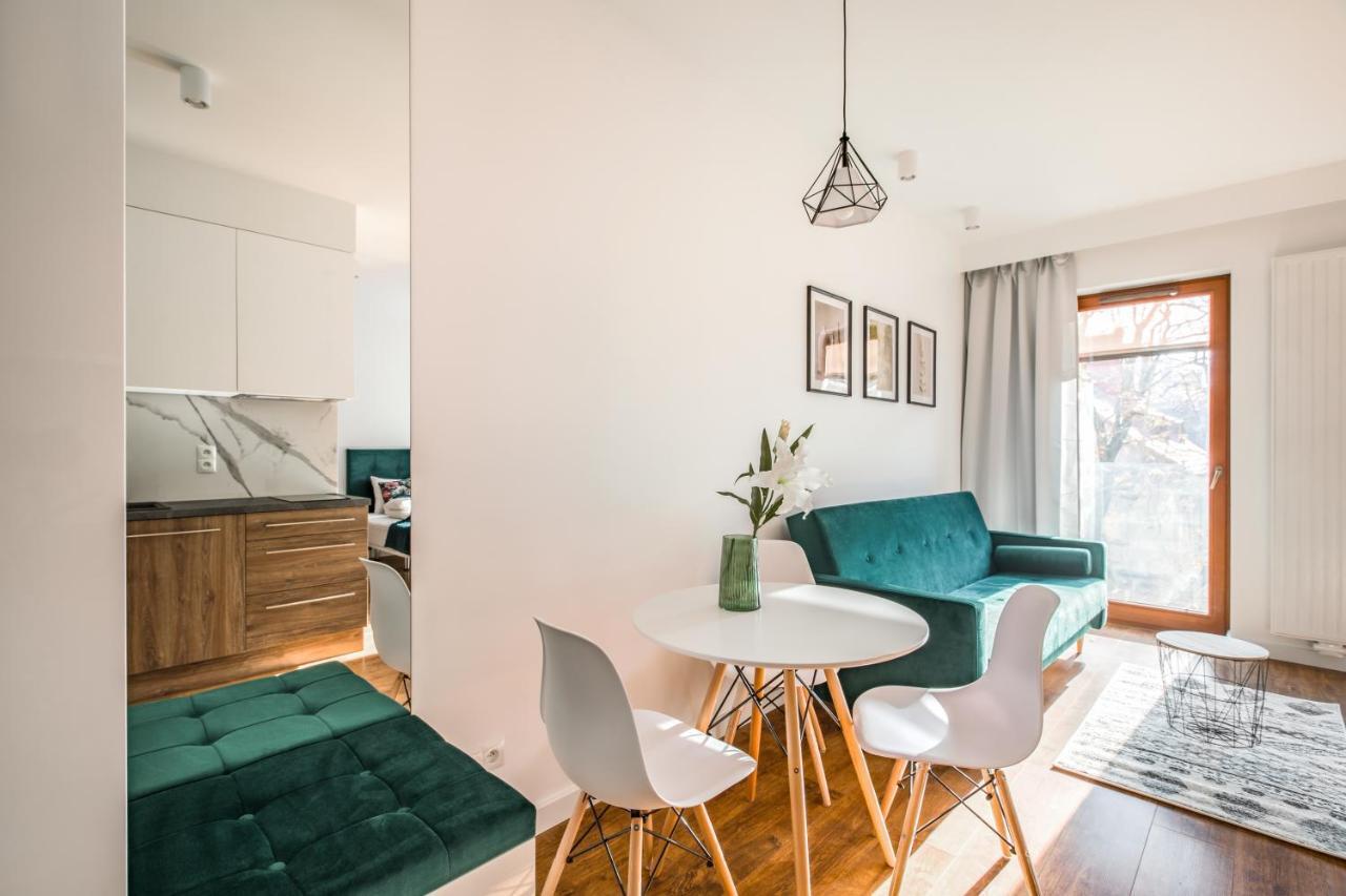 Homewell Apartments Dominikanska Poznań Esterno foto